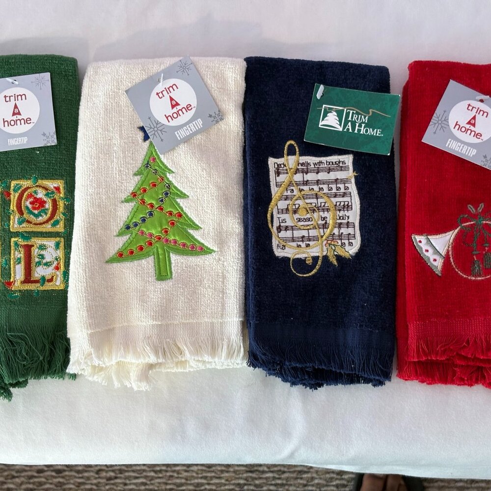 Kmart Vintage Trim A Home Holiday Bath Towels (4-Set)